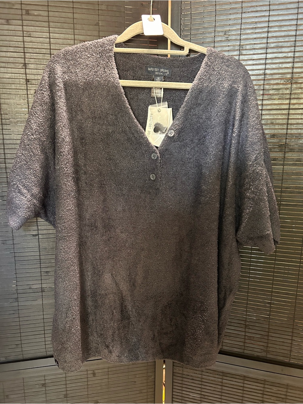 Barefoot Dreams Charcoal Short-Sleeve V-Neck Pullover